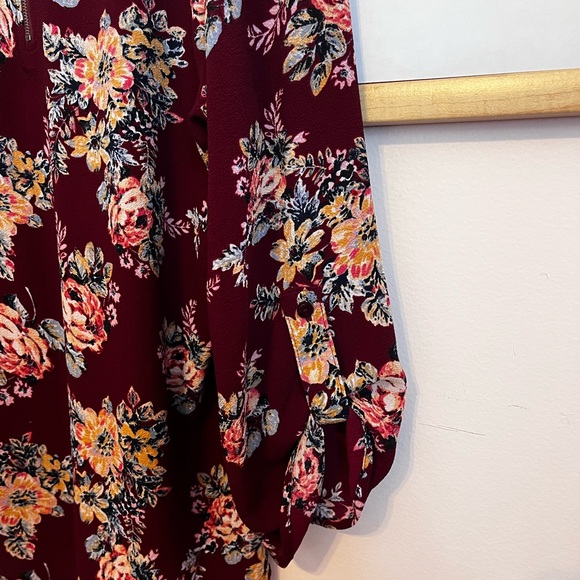Pink Republic Floral Blouse, women's size M - Picture 3 of 5